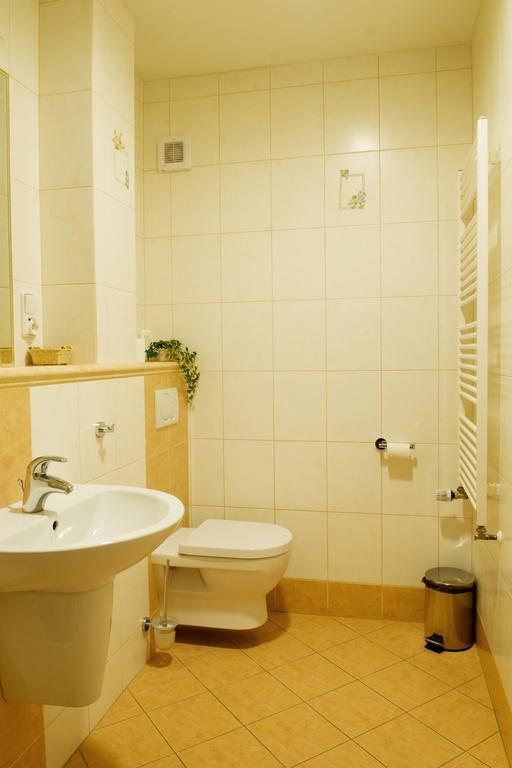 Hotel Bohemia Jičín 객실 사진
